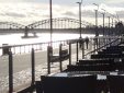 Wahnsinnig romantischer Blick von unserer Terrasse direkt am Rhein in Köln: Mieten Sie unsere Räume für Ihre Feier!