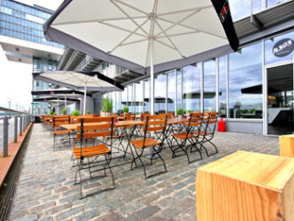 Raum mieten für Feiern und Events in Köln – Terasse am Rhein