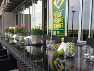 Partylocation mieten in Köln, zentral mit Blick auf den Rhein