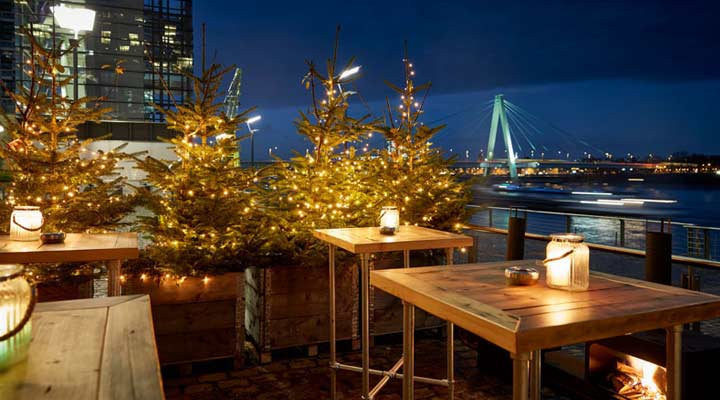Location Köln für Ihre Weihnachtsfeier am Rhein - Pe303